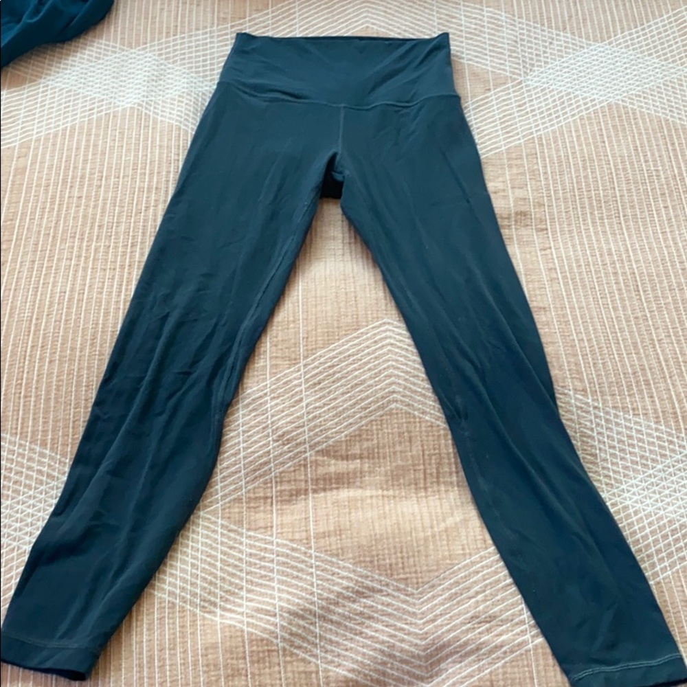 COPY - Lululemon sz 4 align 25in pants grey